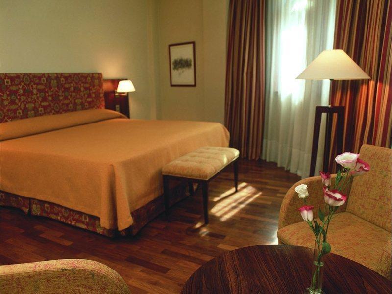 Nh Collection Buenos Aires Jousten Room photo
